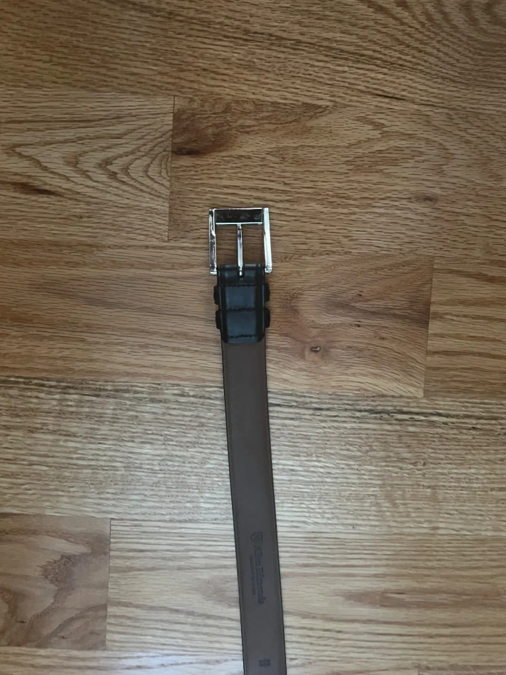 Allen Edmonds Black Leather Men's Belt: Size 36 (USA) or 90 (European)